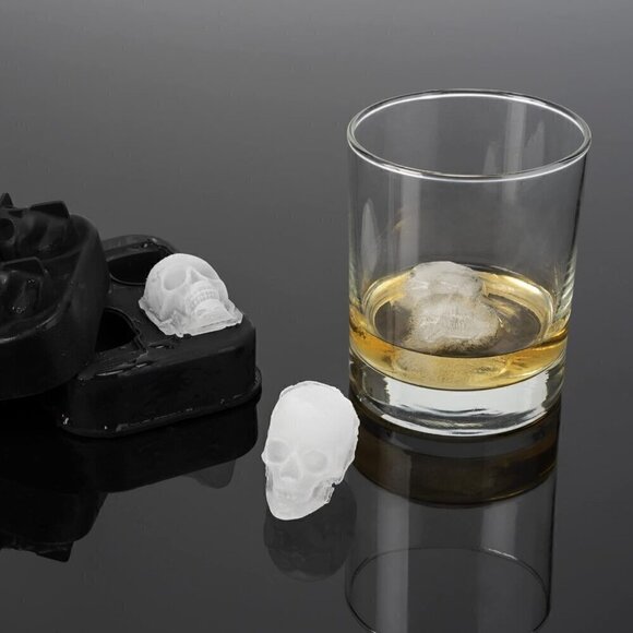 NWT Foster & Rye Skull Ice Molds (4) โ Silicone Ice Trays ๐ง๐ Halloween - Picture 8 of 8